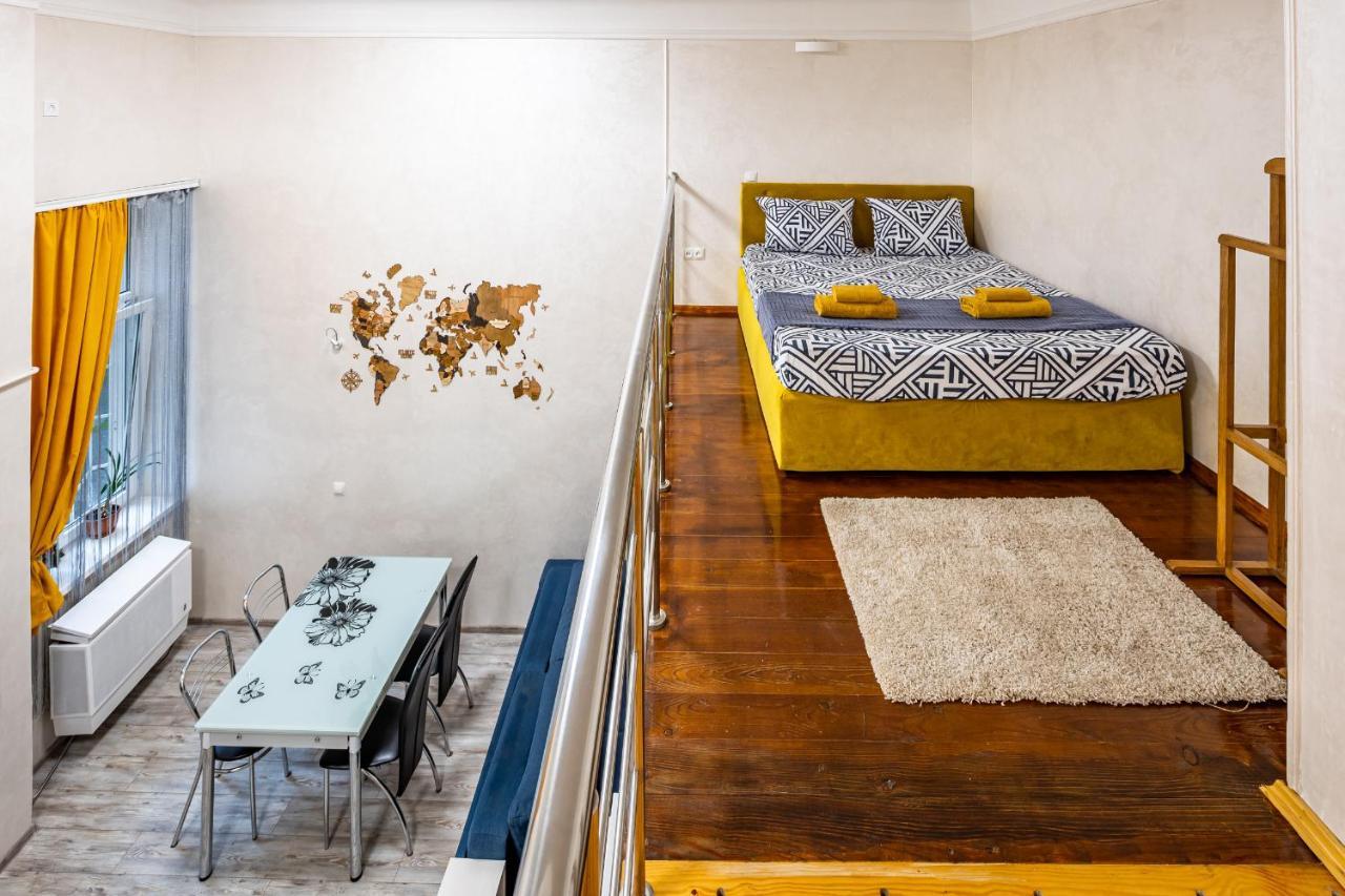 Apartment on Kovzhuna street Lviv Buitenkant foto