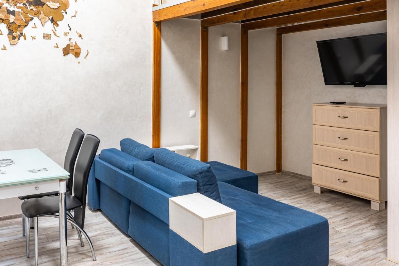 Apartment on Kovzhuna street Lviv Buitenkant foto